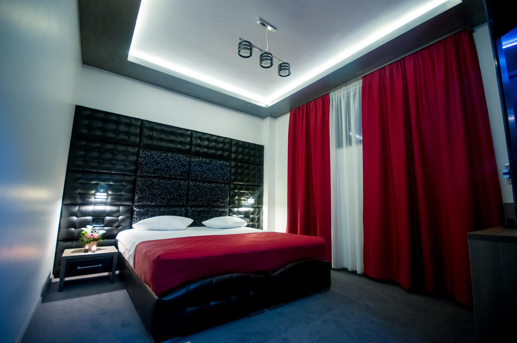Hotel Aqua Târgu Jiu Habitación foto