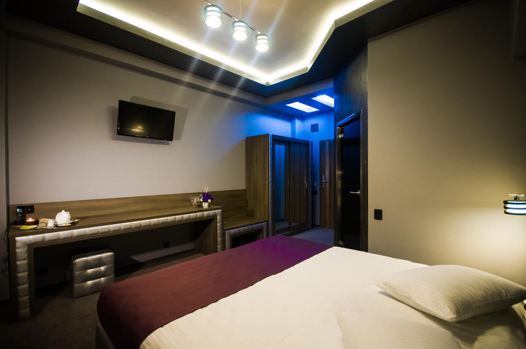 Hotel Aqua Târgu Jiu Habitación foto